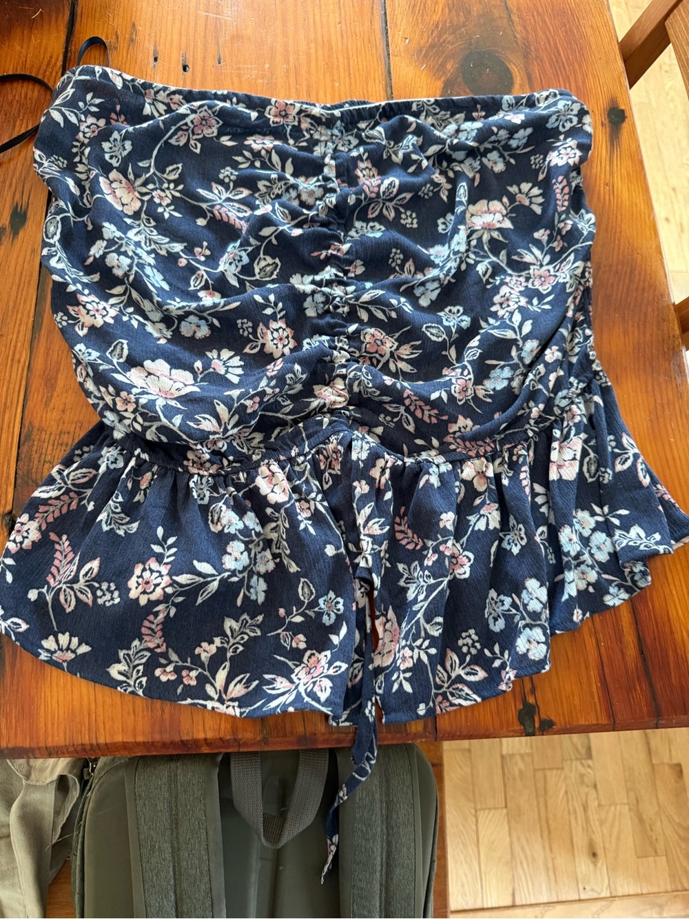 Torrid Navy Floral Strapless Peplum Top — Torrid Size 1 - Picture 3 of 3